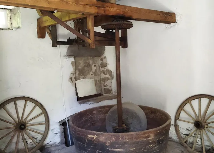Hébergement de vacances Moulin De Joumard, De Charme 4 Personnes Le Vannoir Aubazat